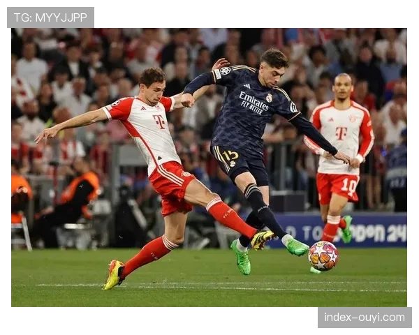 历史回顾:2013年欧冠决赛,拜仁与多特蒙德的“德国内战”经典瞬间